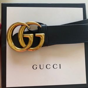 Gucci buckle belt